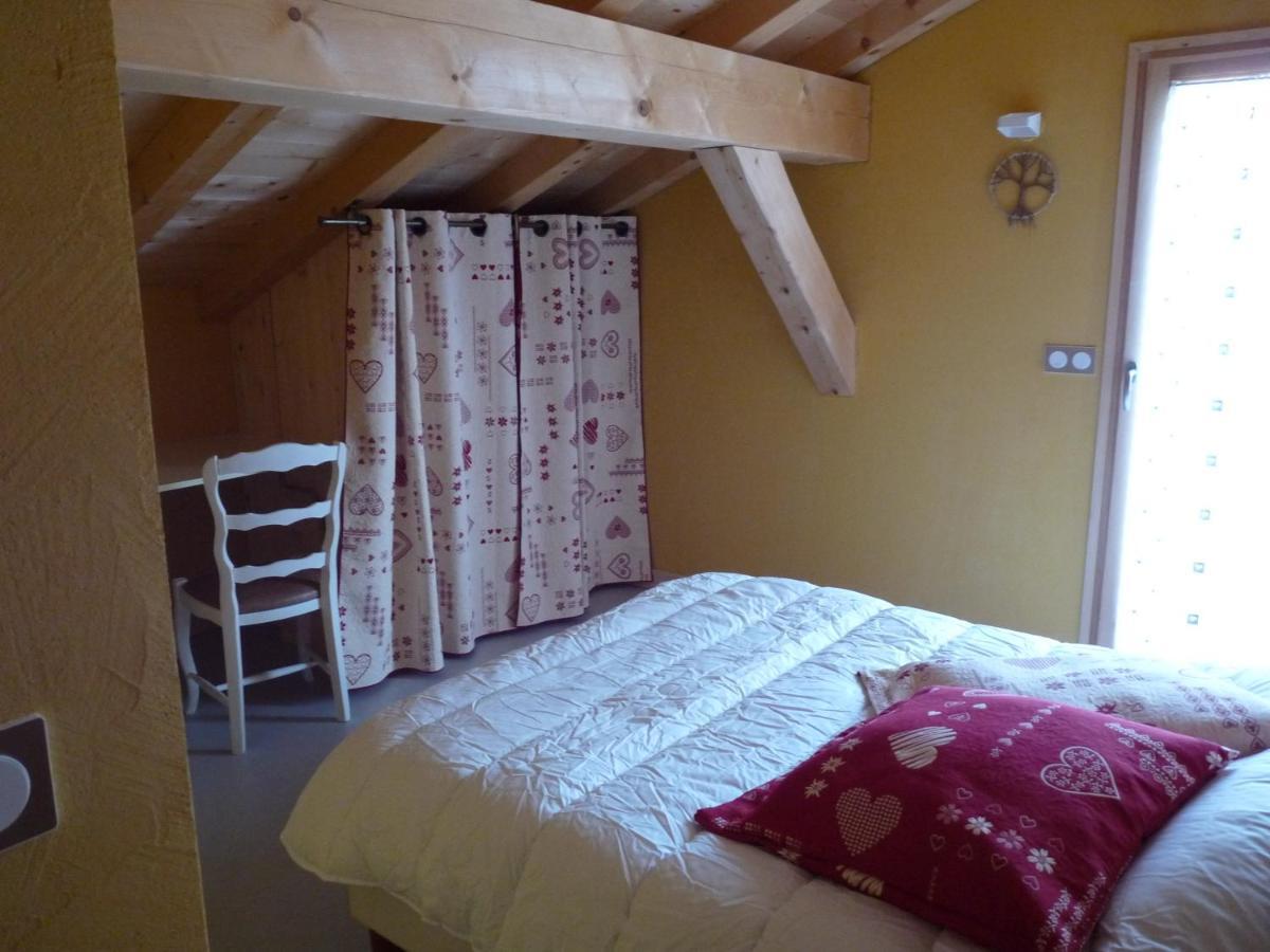 Chalet Aux 3 Biches Mieussy Exterior foto