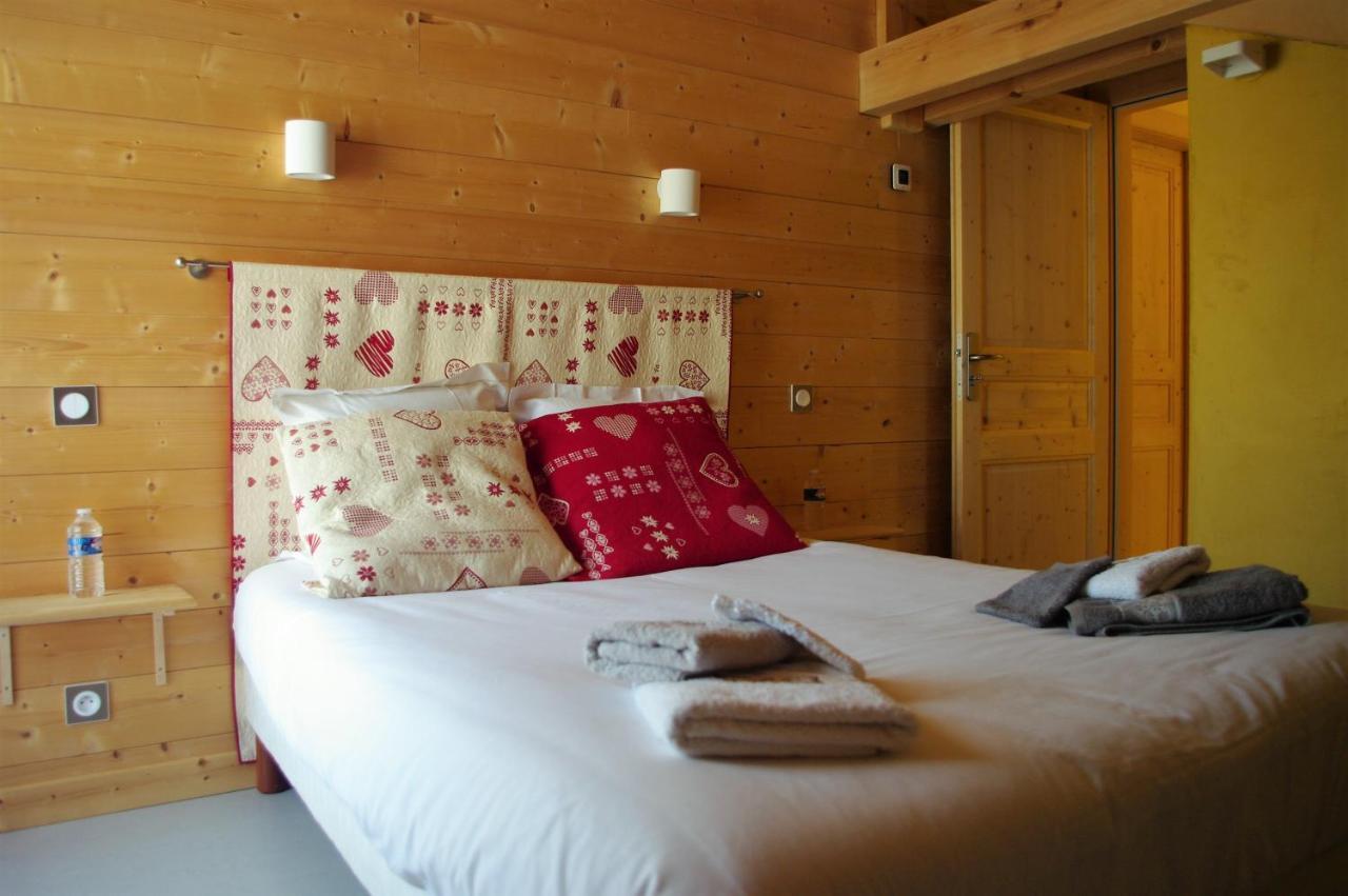 Chalet Aux 3 Biches Mieussy Exterior foto