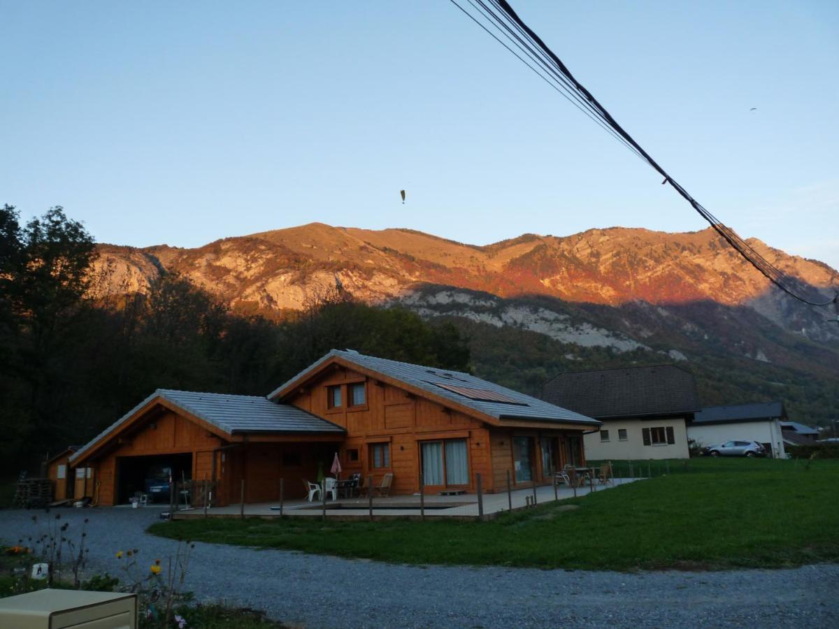 Chalet Aux 3 Biches Mieussy Exterior foto